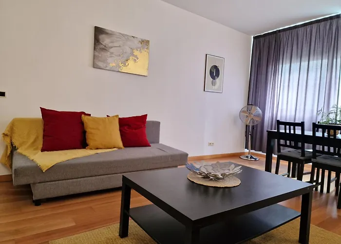 Riverside Tranquility Appartement